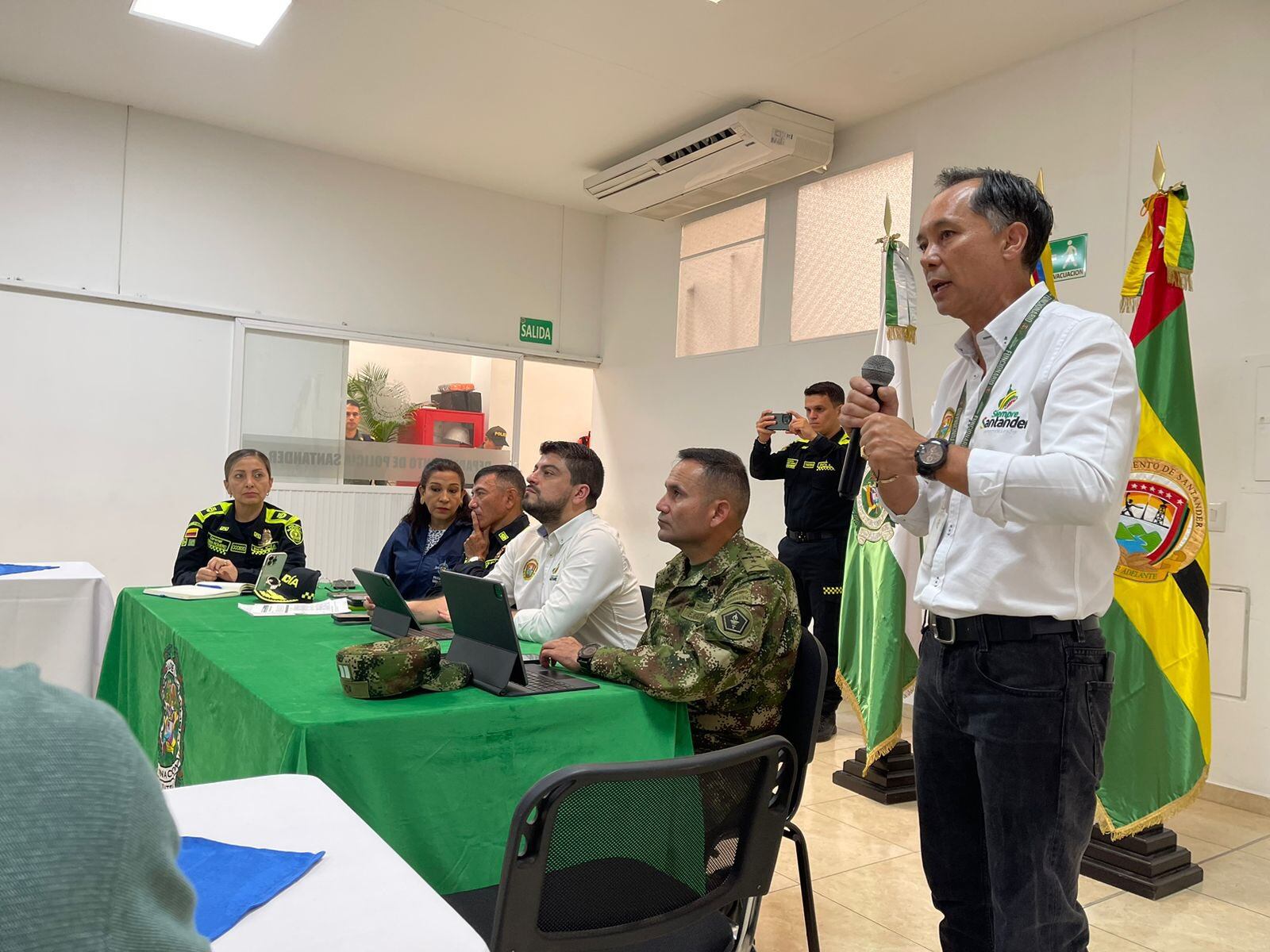 Puesto de Mando unificado en Bucaramanga.