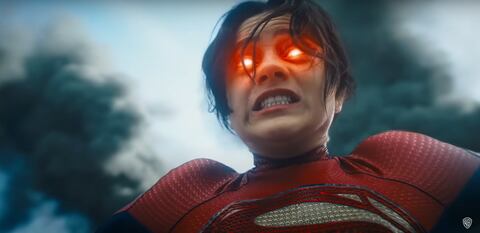 Supergirl Sasha Calle en la película de DC Comics The Flash