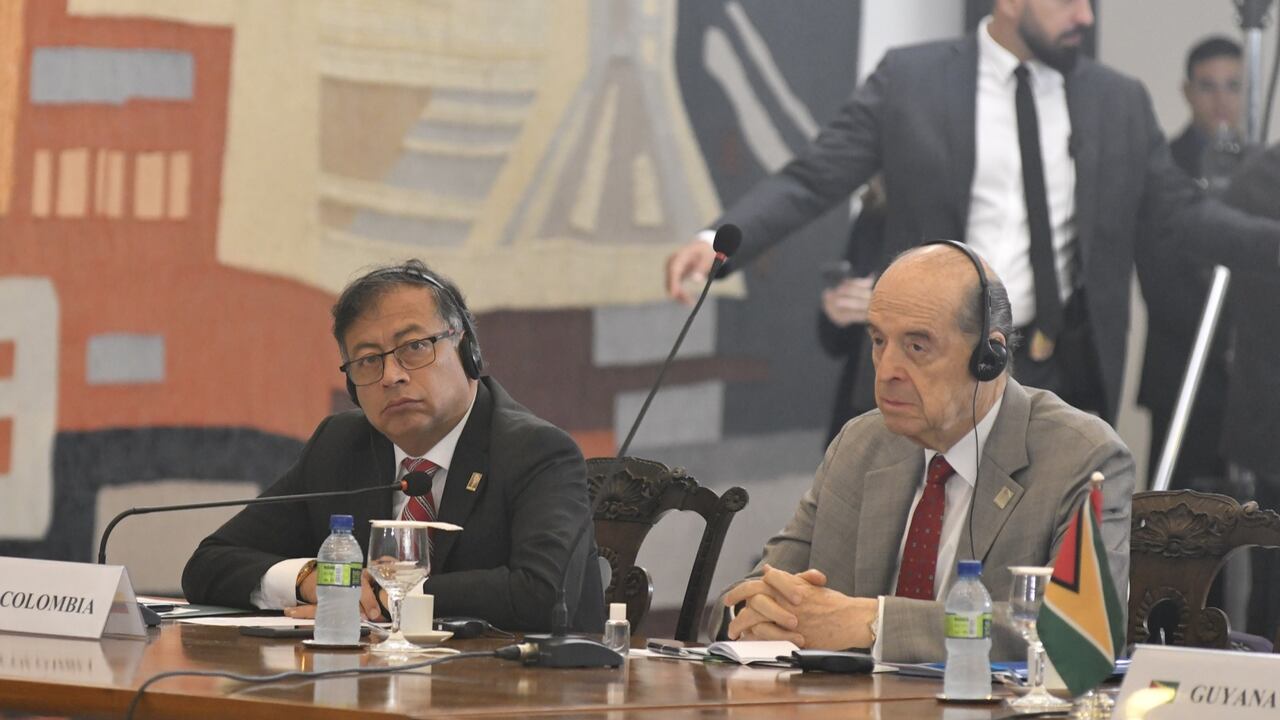 El presidente Gustavo Petro está en Brasil acompañado del canciller Álvaro Leyva.