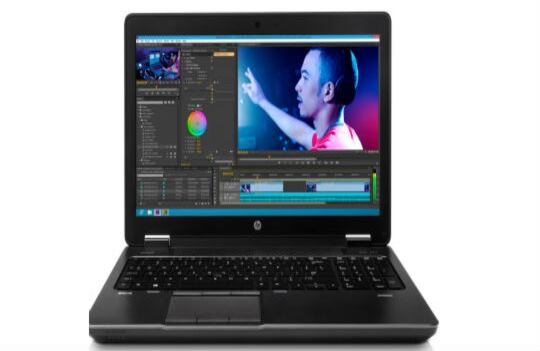 Este es una estación de trabajo HP ZBook 17, perfecto para quienes necesitan reunir en un computador, toda la potencia de procesamientos y gráficos con la movilidad de un portátil.
