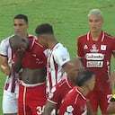 Maicol Valencia llorando tras ser expulsado en su debut con el América de Cali.