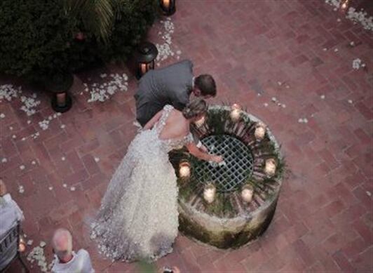 Entre varias personas alcanzaron a recaudar 8.500 libras, más de 11.300 dólares, para cumplirle el sueño a la mujer. 