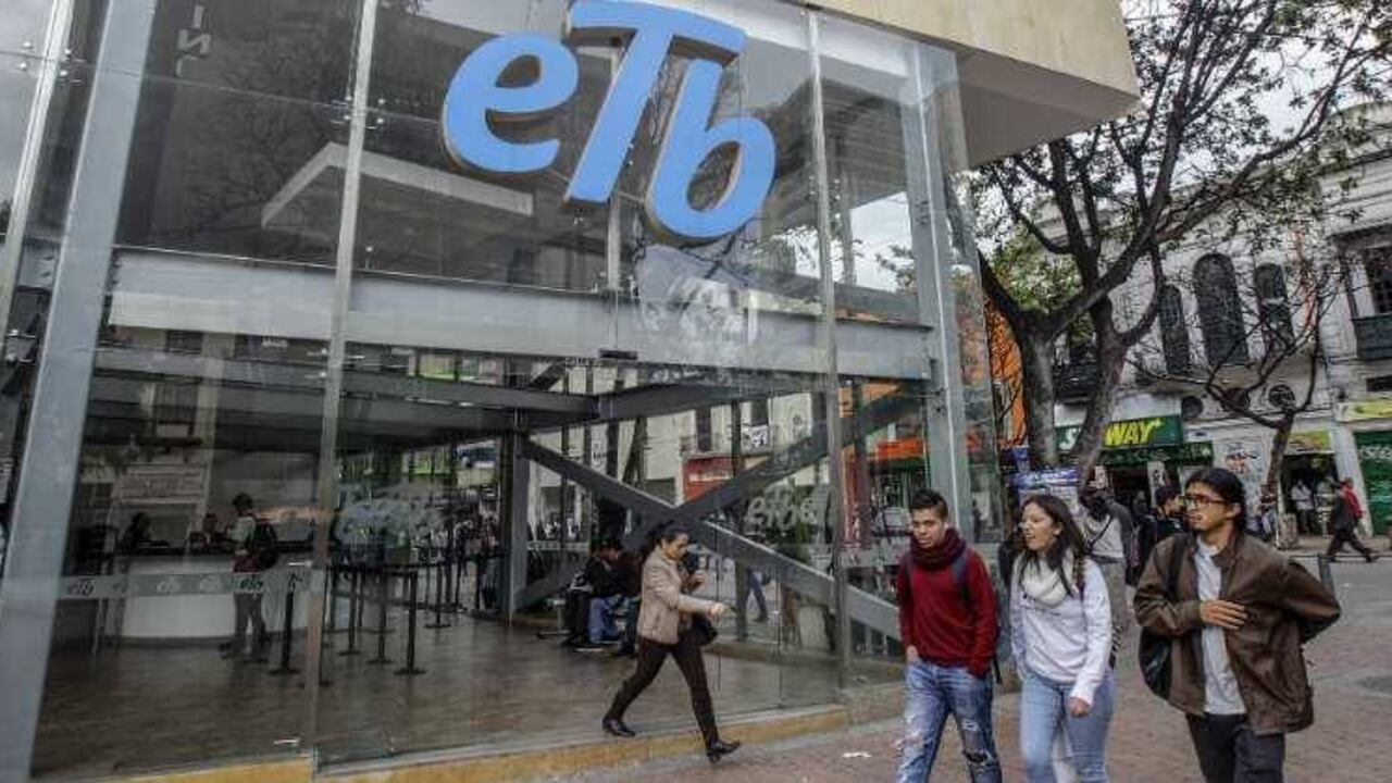 ETB y Directv fueron sancionados por no cumplir con lo estipulado en los contratos.
