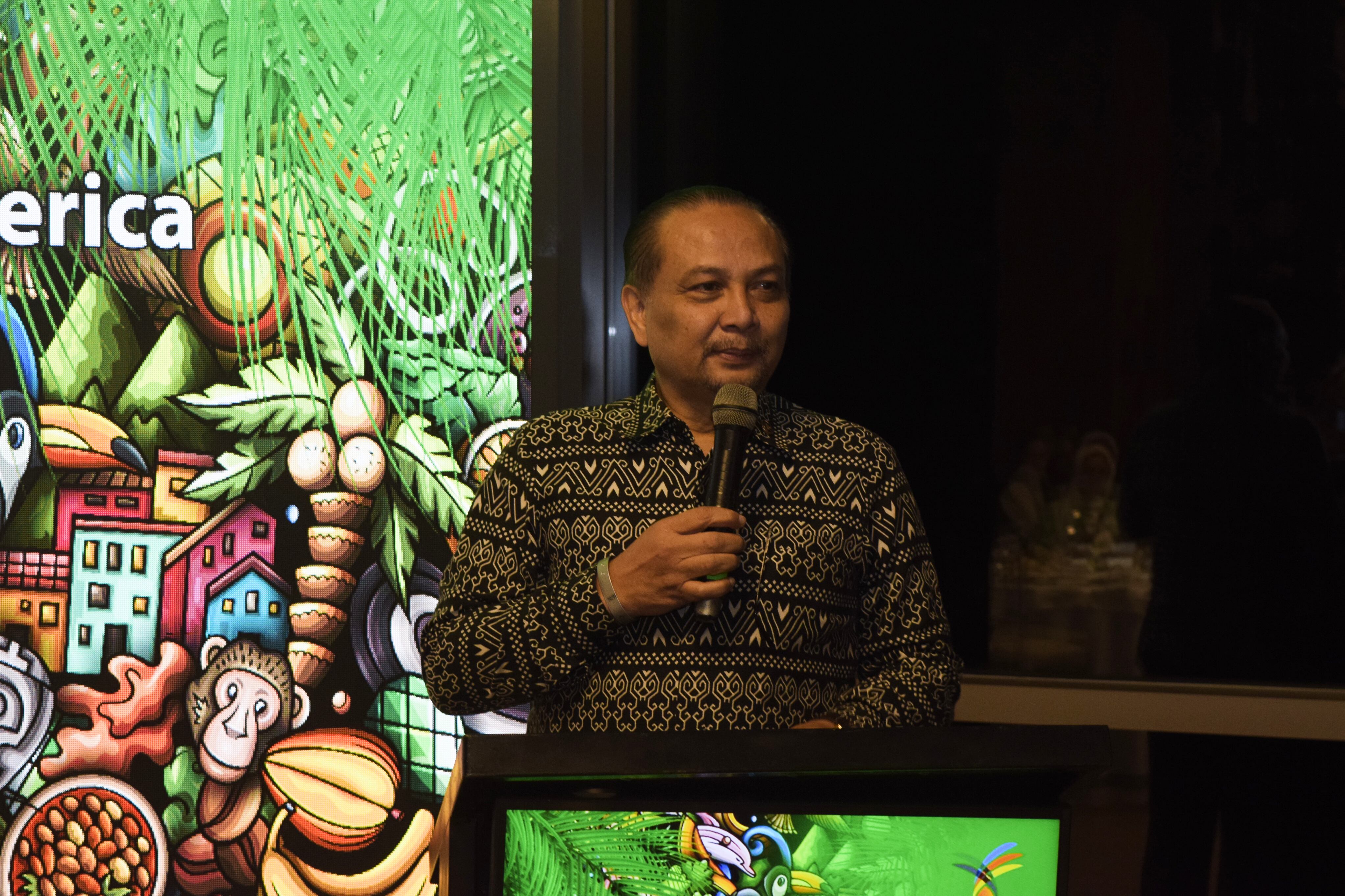 Tatag Budie Utama Razak, embajador de Indonesia en Colombia.