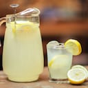 Más allá de consumir limón u otra sugerencia, es importante también acudir con regularidad al médico.