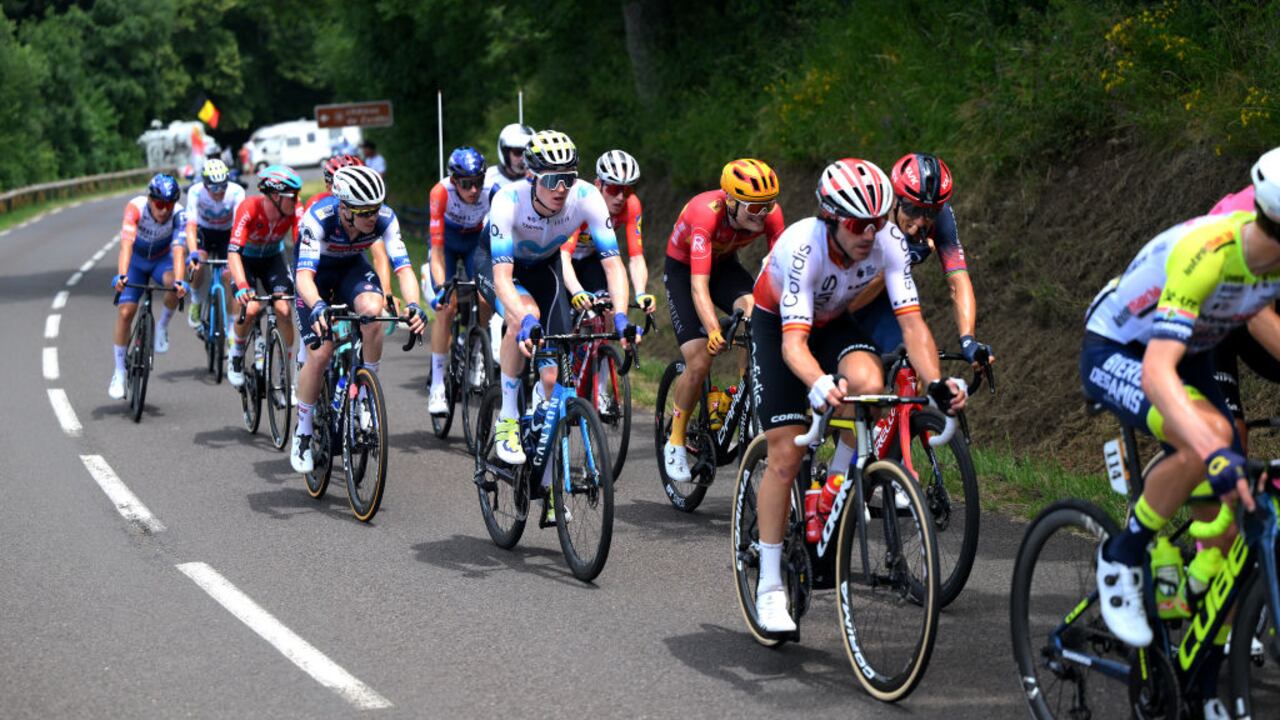 Vista general del pelotón en la etapa 10 del Tour de Francia.
