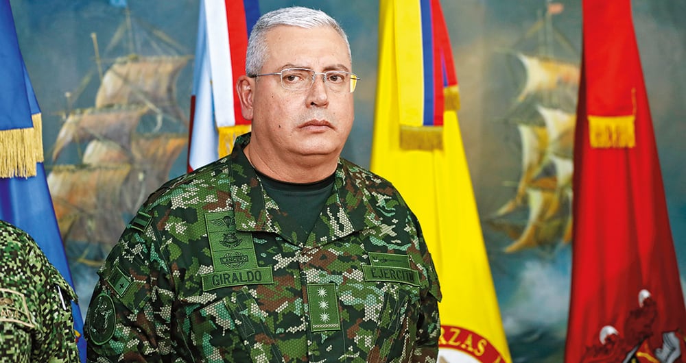 general helder giraldo Comandante de las Fuerzas Militares