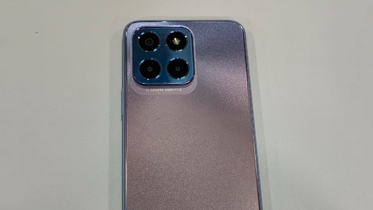 El Honor X6s es un smartphone gama de entrada que tiene acceso a los servicios de Google.