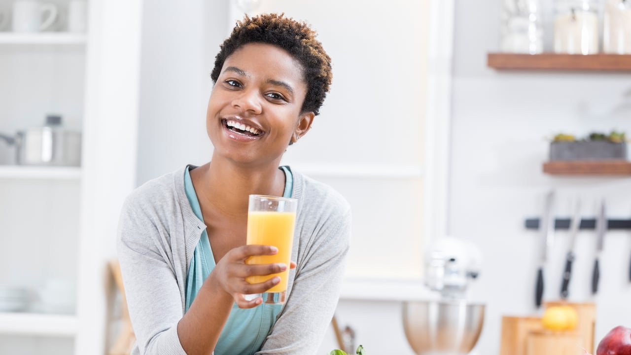 Se debe complementar el consumo de estos jugos con una alimentación balanceada y ejercicio constante.