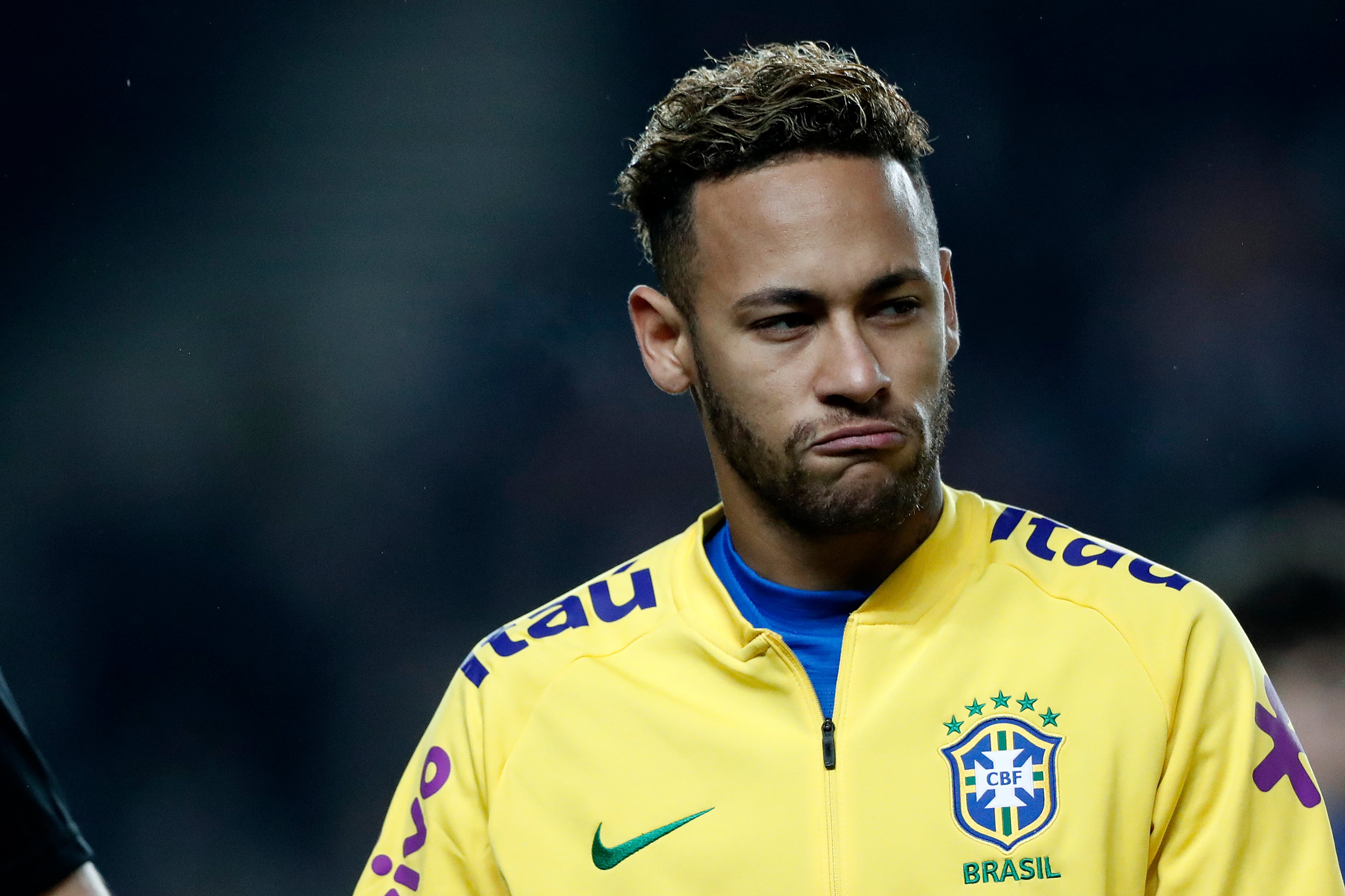 MILTON KEYNES, UNITED KINGDOM - NOVEMBER 20: Neymar of Brazil  during the  International Friendly match between Brazil  v Cameroon  at the Stadium MK on November 20, 2018 in Milton Keynes United Kingdom (Photo by Soccrates/Getty Images)