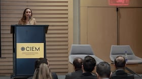 Con esa perspectiva, el Centro de Investigación y Estudios Martínez (CIEM) presenta Novo Compliance: Tendencias, innovación y propósito en el nuevo cumplimiento empresarial, una obra publicada por el Grupo Editorial Ibáñez que propone una mirada integral sobre el cumplimiento y su papel en las organizaciones del siglo XXI.