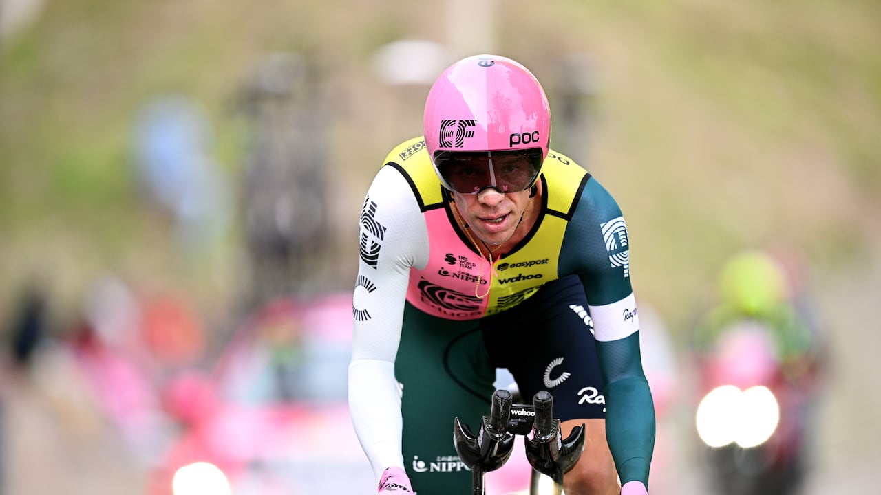 ORTONA, ITALY - MAY 06: Rigoberto Urán of Colombia and Team EF Education-EasyPost sprints during the 106th Giro d'Italia 2023, Stage 1 a 19.6km individual time trial from Fossacesia Marina to Ortona / #UCIWT / on May 06, 2023 in Ortona, Italy. (Photo by Stuart Franklin/Getty Images,)