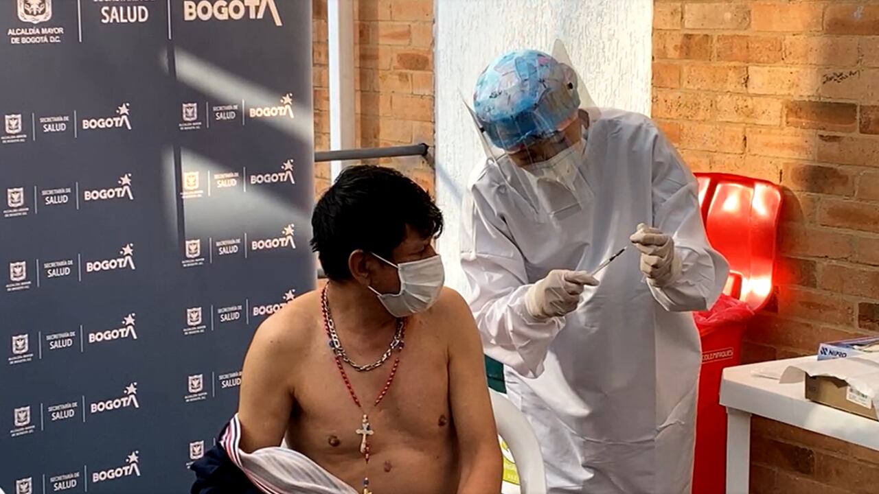 Vacunación de habitantes de calle en Bogotá