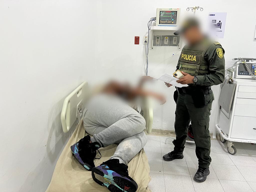 Uno de los delincuentes terminó herido, el otro falleció