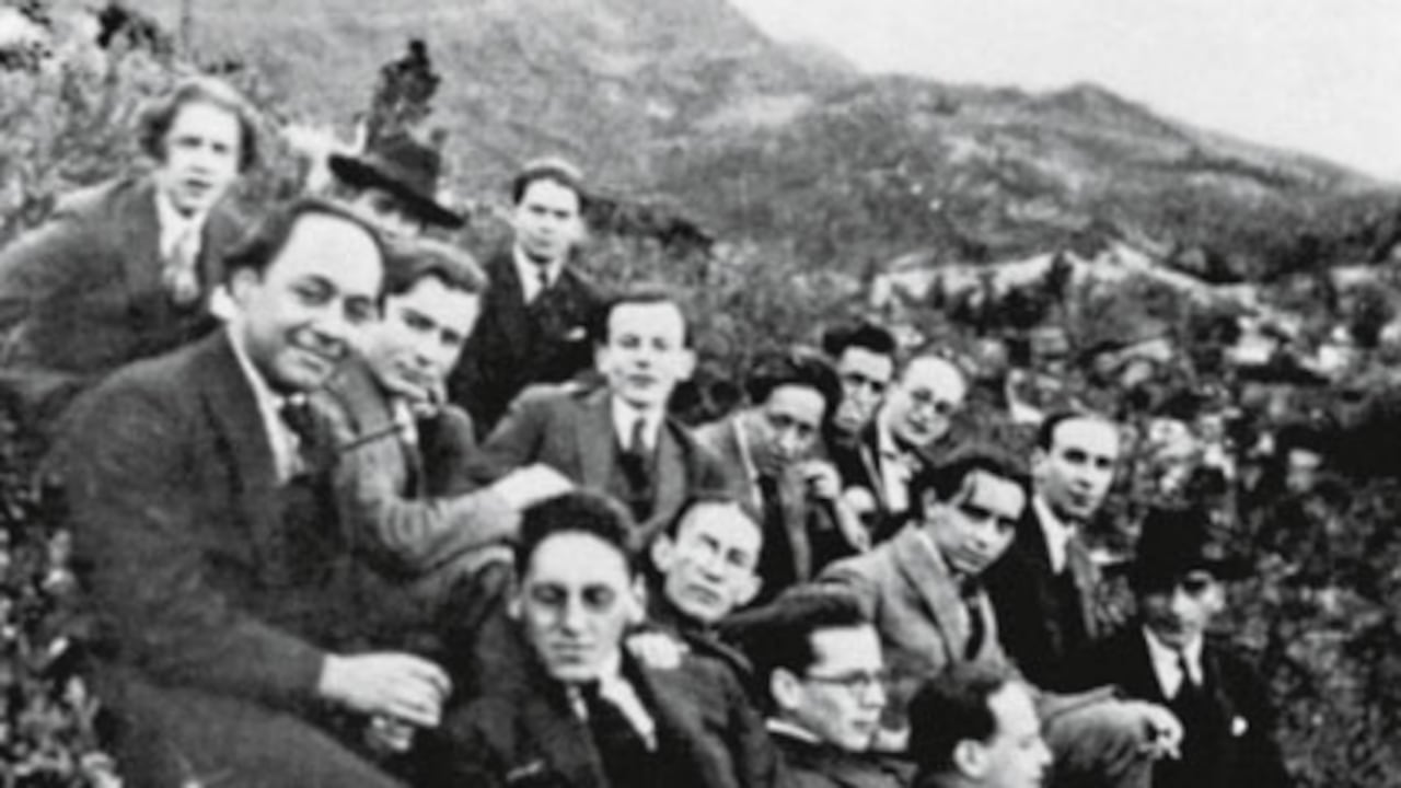 El expresidente Alberto Lleras, el caricaturista Ricardo Rendón , el poeta León de Greiff y el historiador Germán Arciniegas hicieron parte de este grupo de jóvenes idealistas liberales.