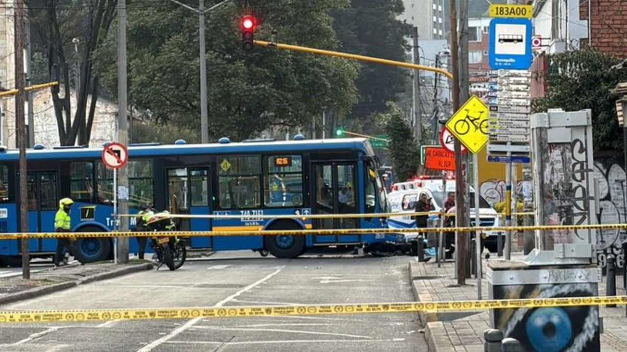 El siniestro ocurrió en la calle 34 con carrera 19, donde estuvieron involucrados un bus zonal y un motociclista. El hecho dejó una víctima fatal y generó afectaciones en la movilidad del sector.