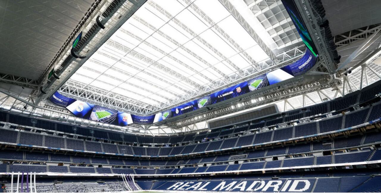 El videomarcador 360º del Estadio Santiago Bernabéu, casa del Real Madrid, en Madrid (España)