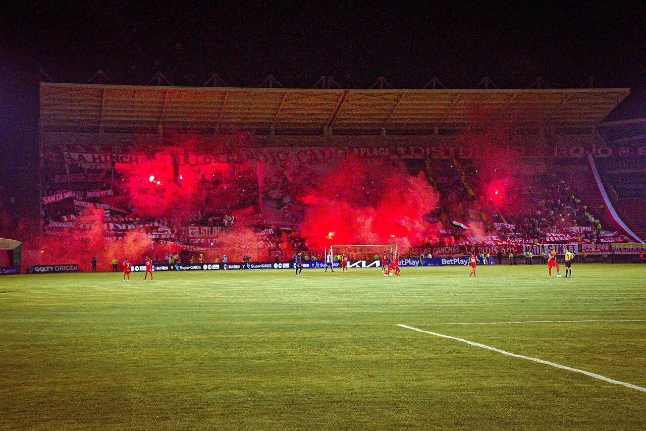 América ya llenó el estadio La Independencia en el partido ante Chicó por el todos contra todos. Foto: @AmericadeCali