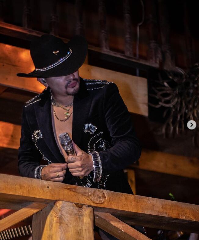 Breiner Ganster, cantante de música popular.