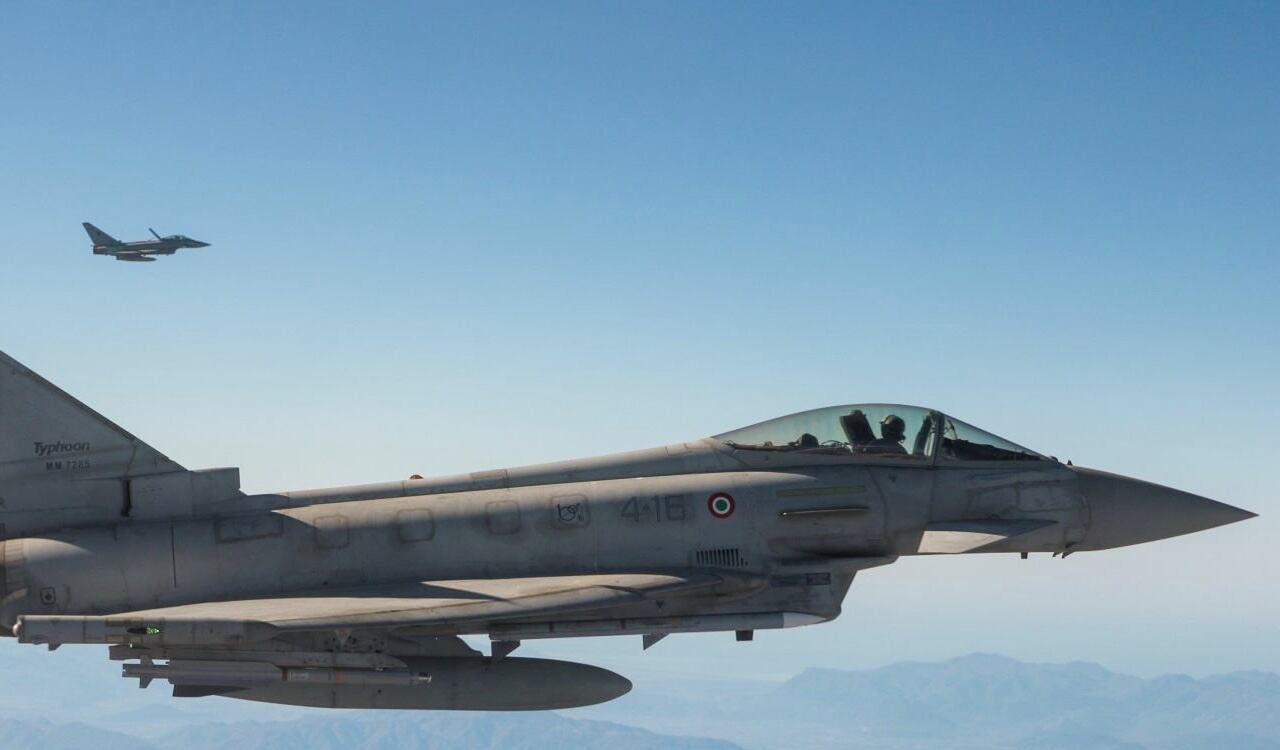 Con estas maniobras aéreas la OTAN busca disuadir a Rusia.