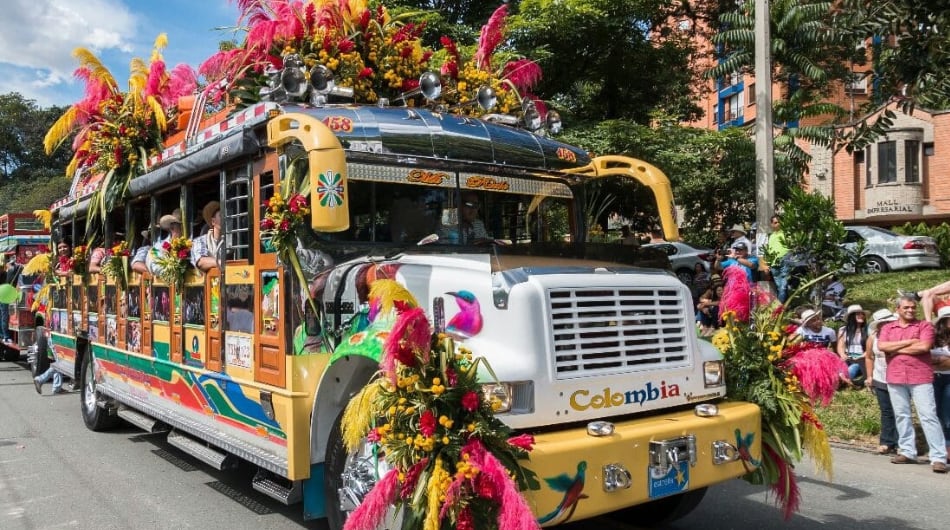 Bus escalera. Imagen de referencia.
