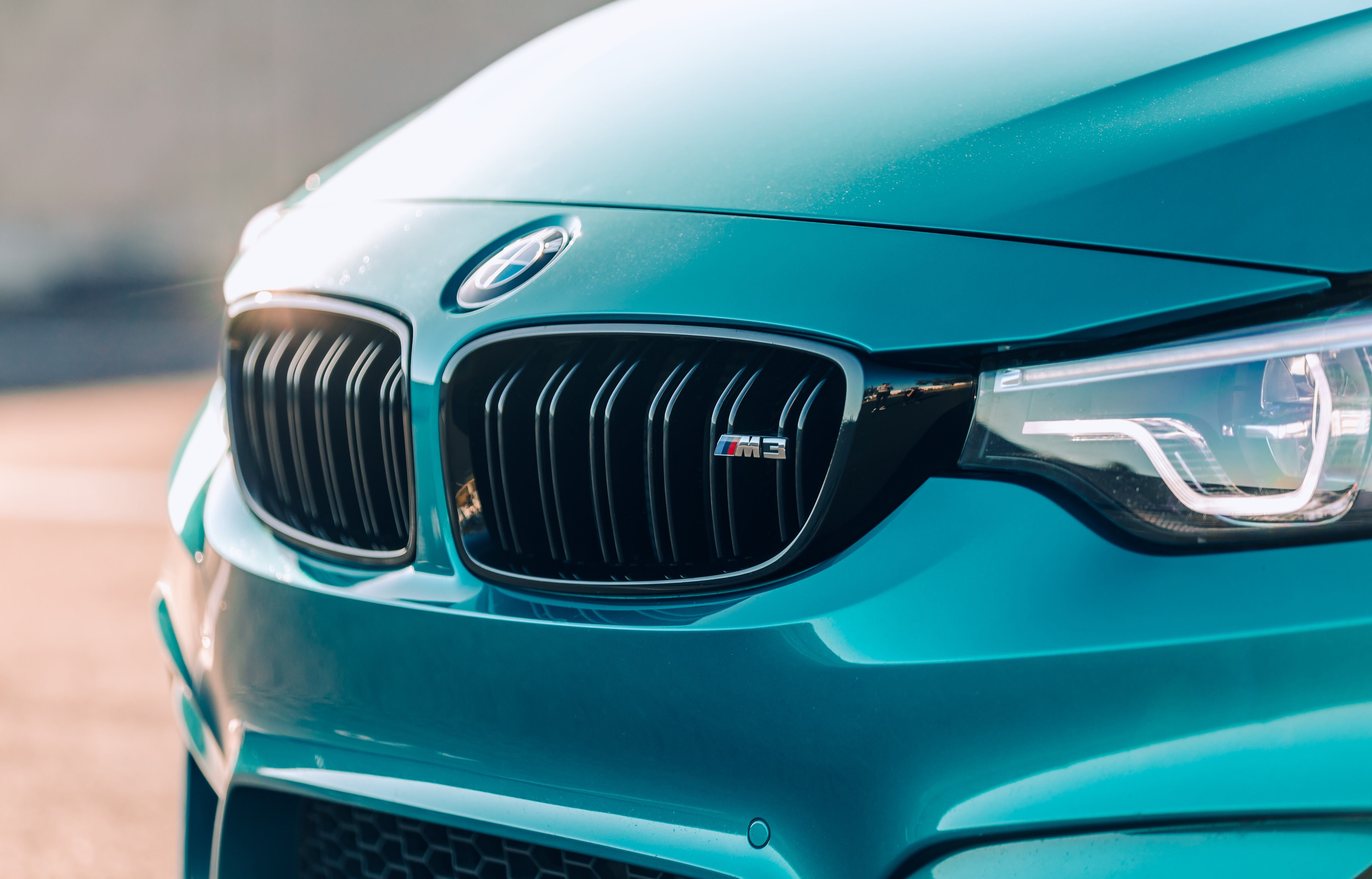 BMW utiliza la letra M para identificar a sus autos con mayor rendimiento y equipamiento.