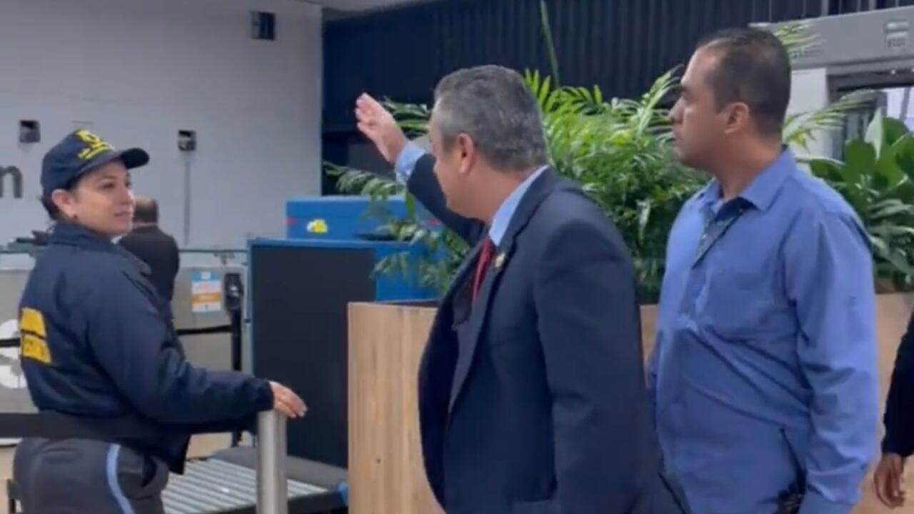 Juan Camilo Restrepo alcalde encargado de Medellín.