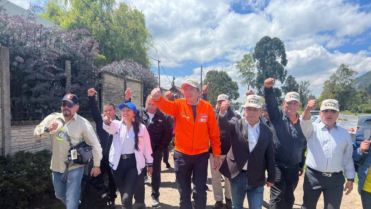 Firmantes de 'pacto por la seguridad de Chía'.