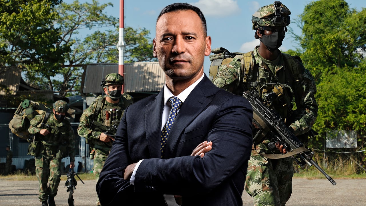 Pedro Arnulfo Sánchez Suárez Mindefensa desmiente cifra de comandante de FF.MM y de la Procuraduría sobre disminución de integrantes de la fuerza pública