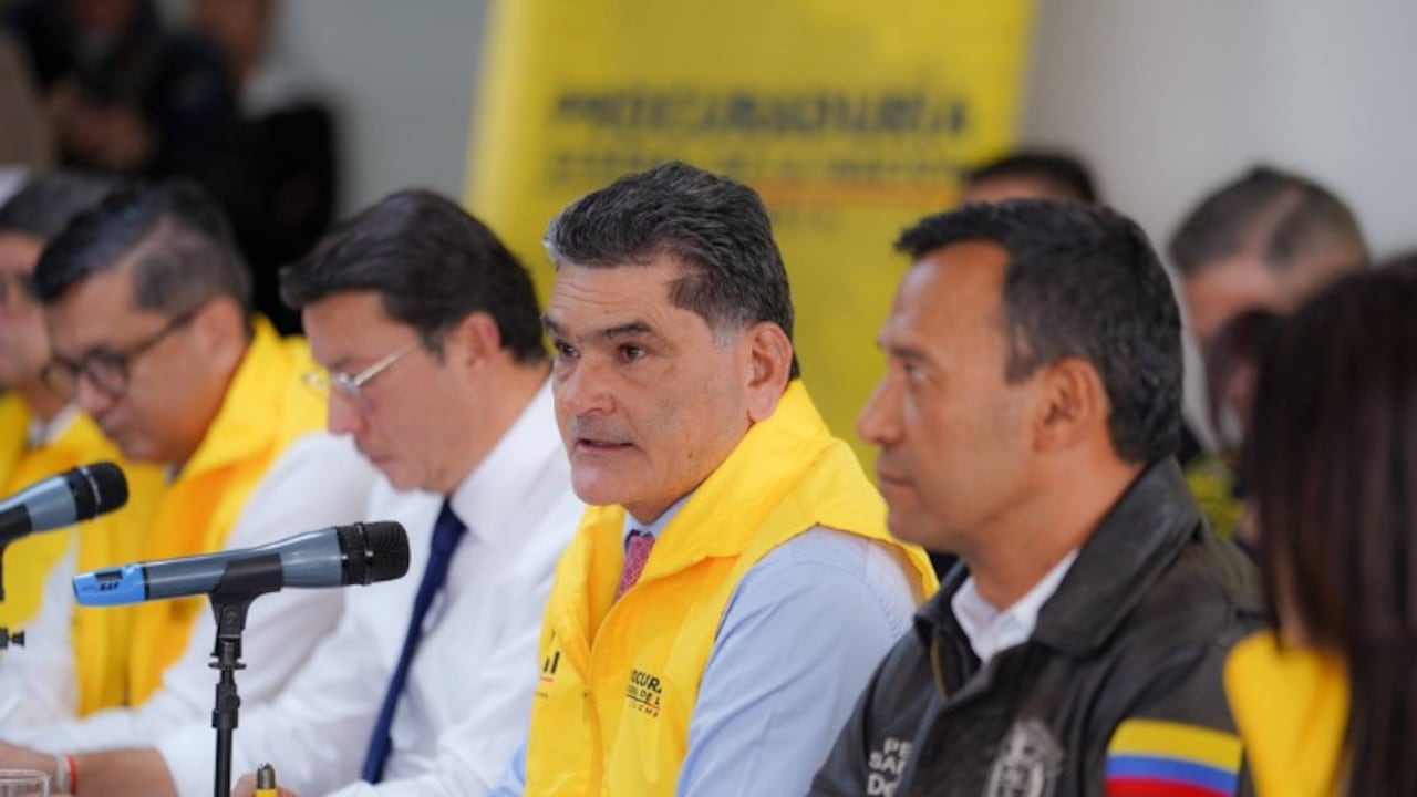 “Vamos a estar atentos las 24 horas del día para garantizar la protección de las instituciones y de la democracia”, dijo el procurador Gregorio Eljach durante la séptima sesión del Plan Democracia.