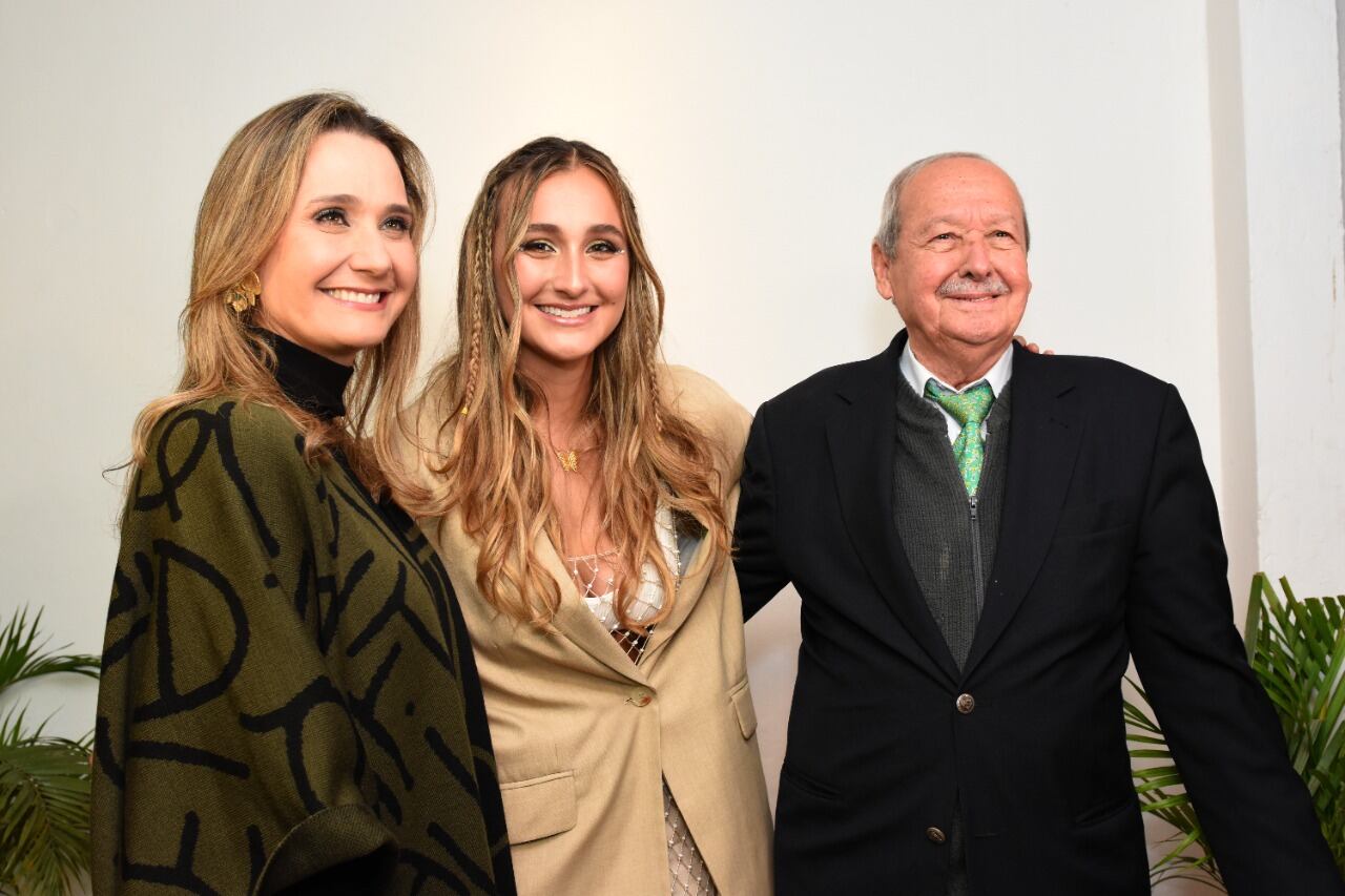 Sabor a Coco, lanzamiento del primer sencillo del Laura Maré