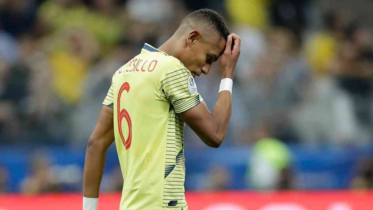 La Fiscalía, por su parte, también abrió una investigación sobre los mensajes amenazantes que recibió Tesillo.