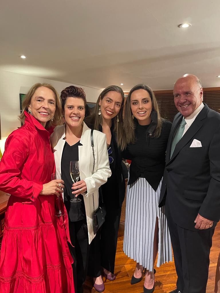 Juliana Márquez, Carolina Jaramillo, María Fernanda Hincapié, Juliana Márquez Pérez y Carlos Alberto Jaramillo.