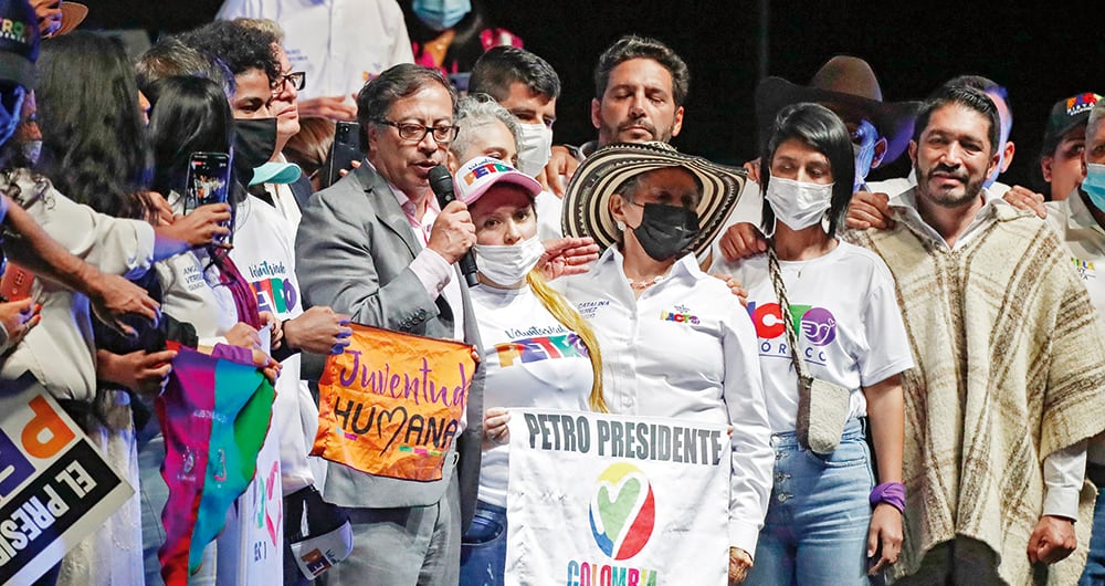  Aunque no quedó con una mayoría dominante en el Congreso, el Pacto Histórico será protagonista en el Legislativo, bien sea para respaldar las políticas de Petro, en caso de que sea elegido, o bien para ejercer una oposición feroz si su candidato no gana.