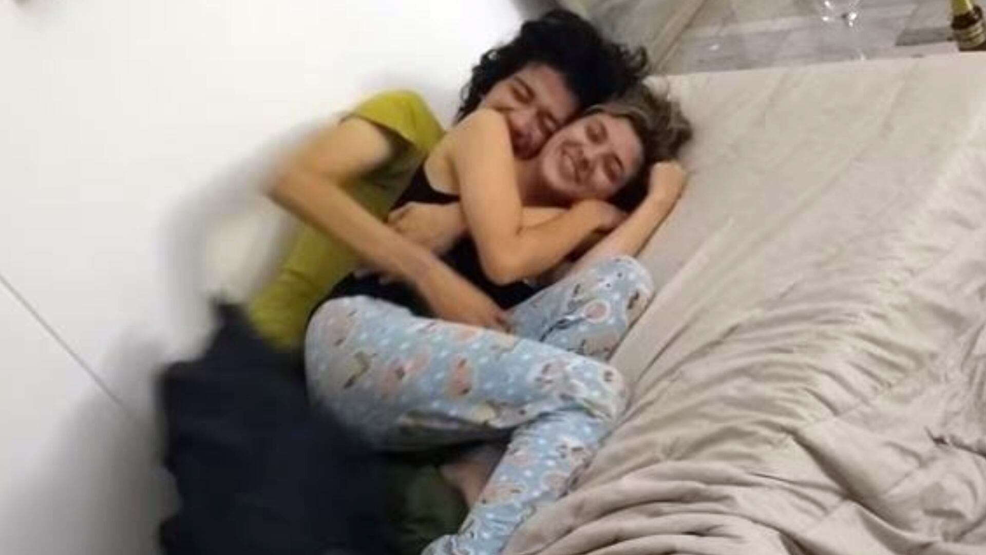 En redes sociales han publicado imágenes de la congresista Susana Boreal y Christhian David Guzmán, afirmando que tienen una relación sentimental.