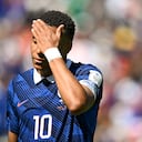 EAST RUTHERFORD, NEW JERSEY - JUNE 16: Kylian Mbappe #10 of France reacts during the FIFA World Cup 2026 Group I match between France and Senegal at New York New Jersey Stadium on June 16, 2026 in East Rutherford, New Jersey. (Photo by Hannah Peters - FIFA/FIFA via Getty Images)