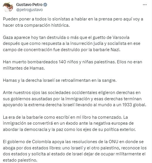 Trino publicado por el presidente Gustavo Petro a las 10:12 a.m. del 10 de octubre comparando la situación entre Israel y Palestina con el nazismo.