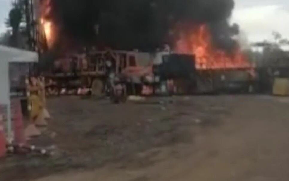 Los heridos por la explosión fueron trasladados a centros asistenciales.