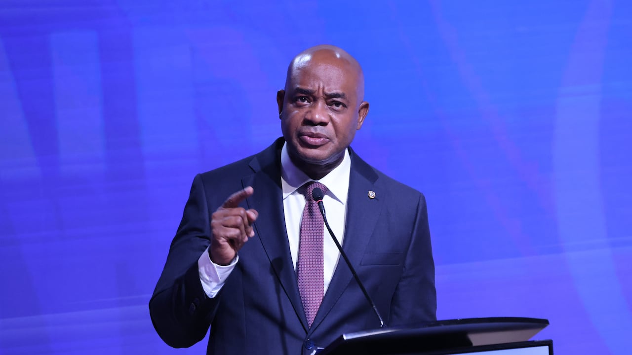 Luis Gilberto Murillo.