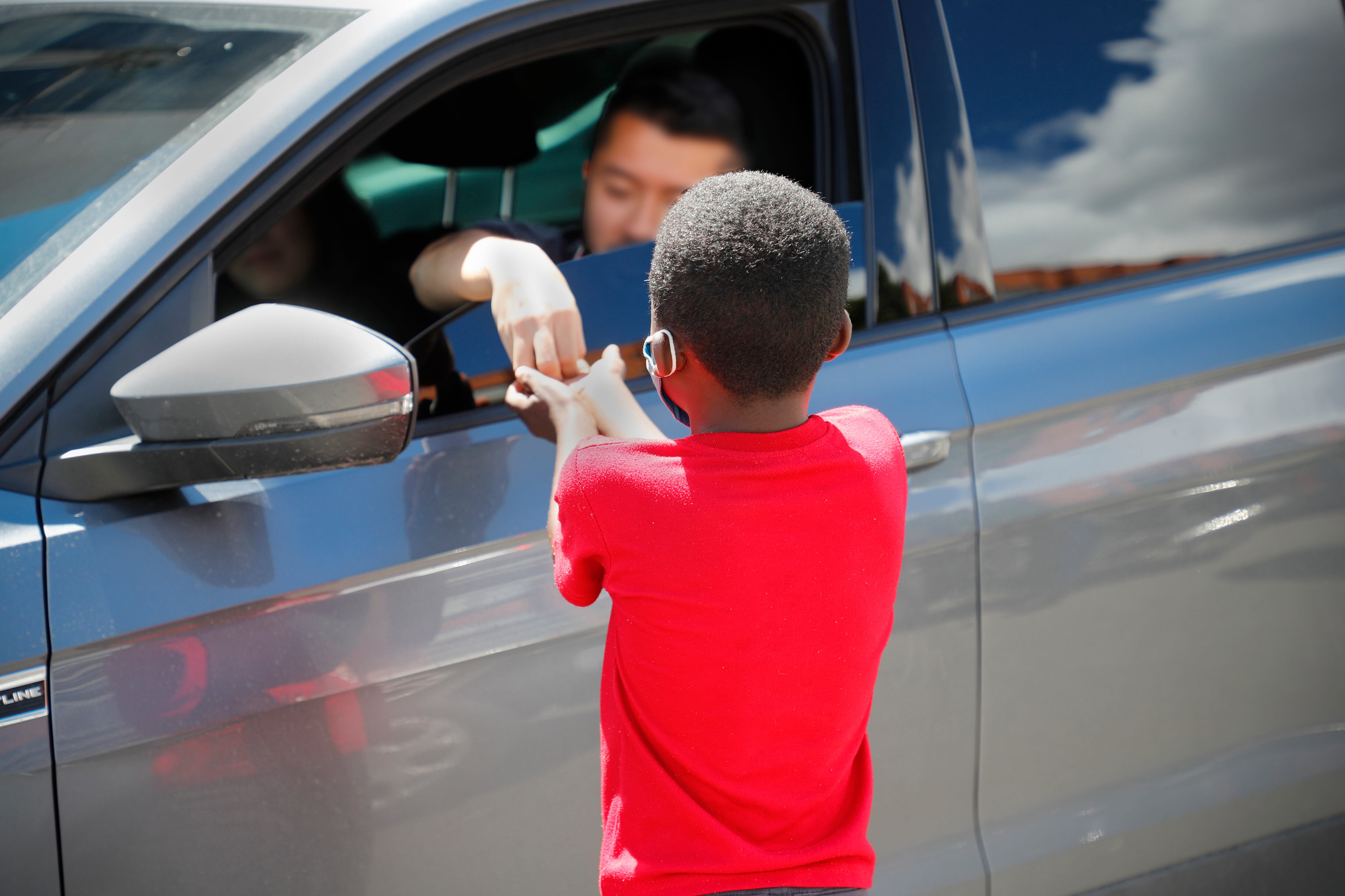 Niños trabajando 
Bogotá junio 17 del 2021
Foto Guillermo Torres Reina /Semana