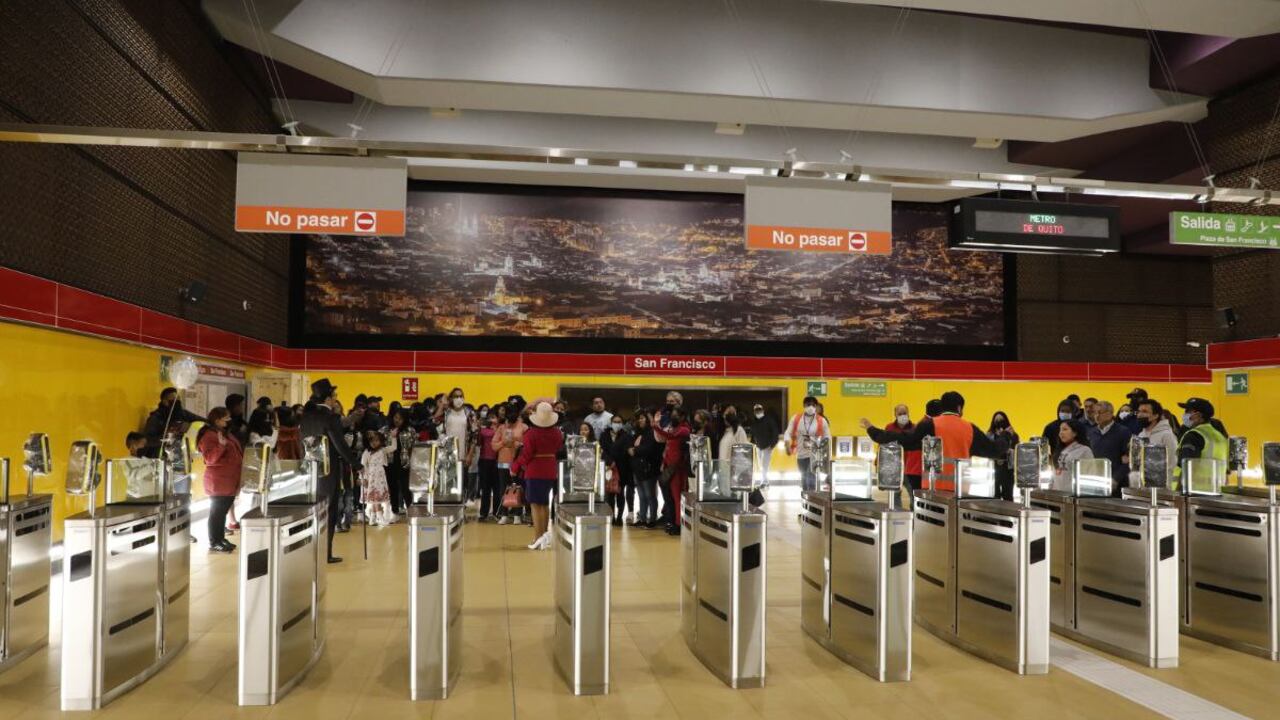 Metro de Quito comenzará a cobrar pasaje desde el mes de marzo.