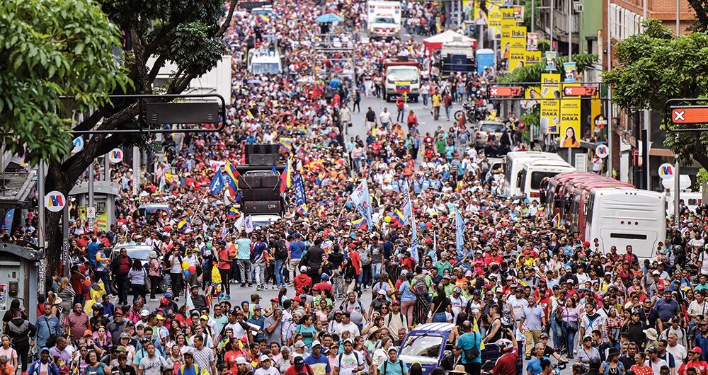    Los resultados de las elecciones del domingo pasado, en las que compitieron Nicolás Maduro contra Edmundo González y su principal apoyo, María Corina Machado, desataron protestas en Venezuela.