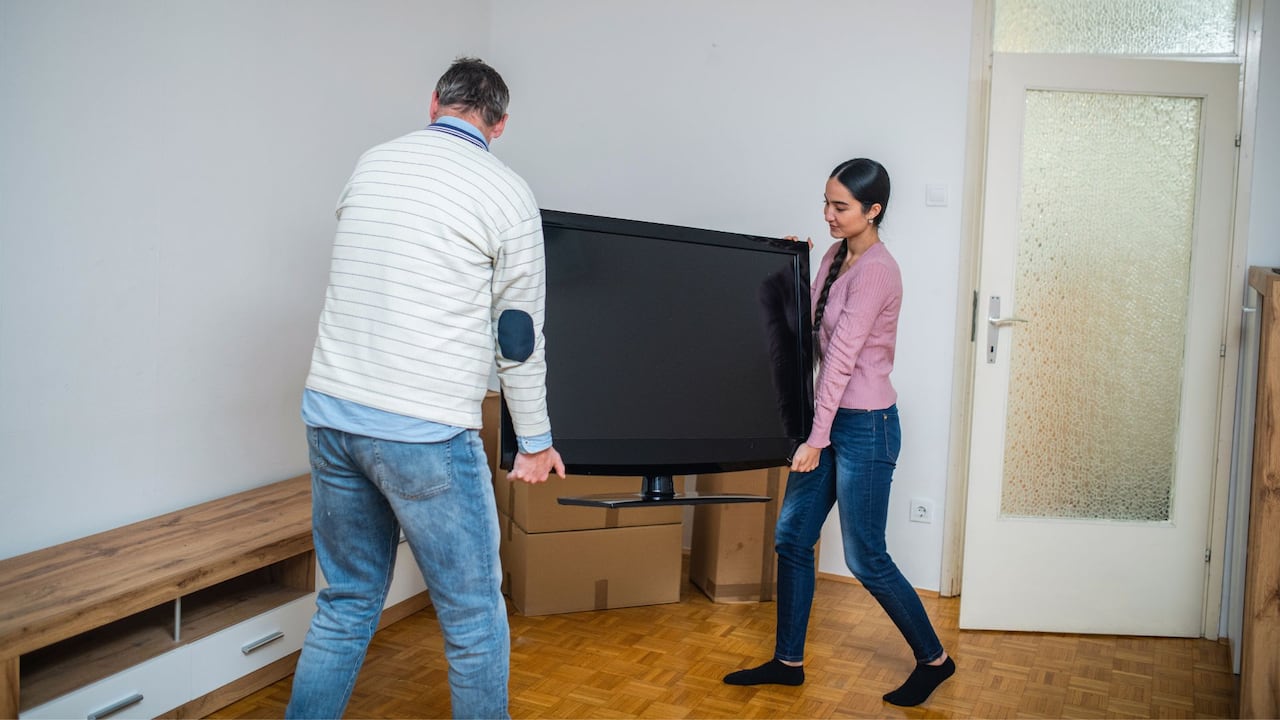 Una TV Box resulta funcional para convertir un televisor normal en un Smart TV