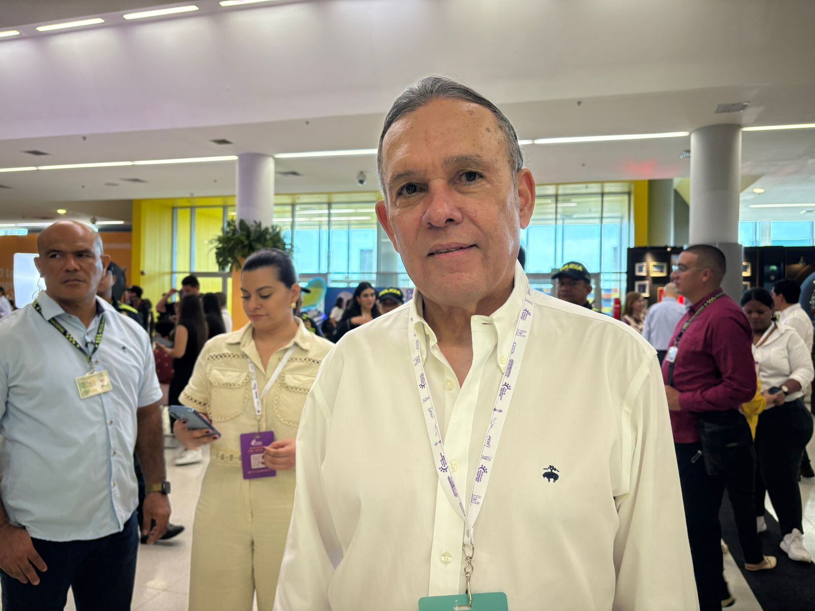 Efraín Cepeda, presidente del Senado.