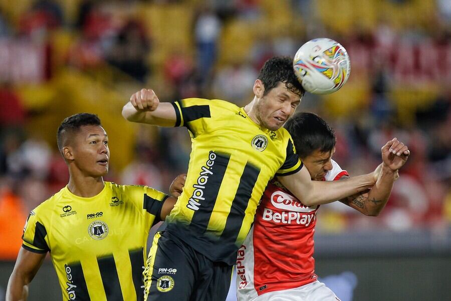 Santa Fe enfrentó en casa a Alianza Petrolera.