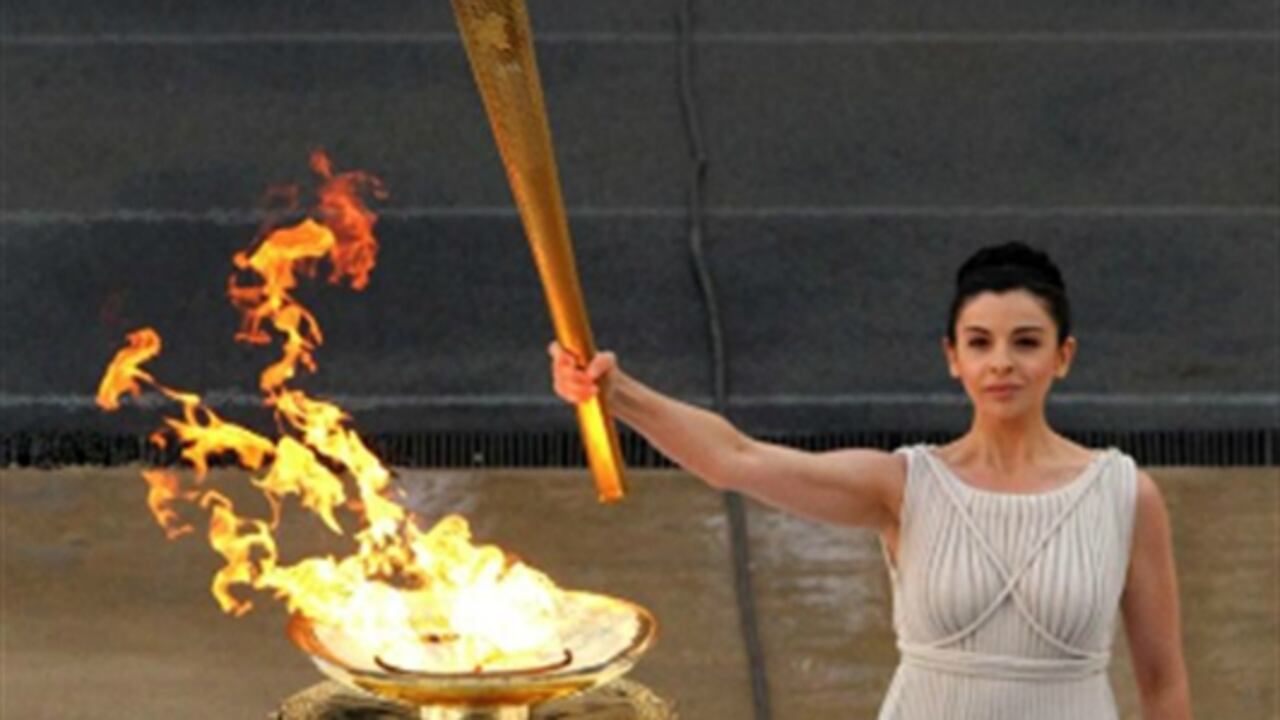 La llama llegará el día 10 de julio al palacio de Windsor, donde será recibida por la reina Isabel II.
