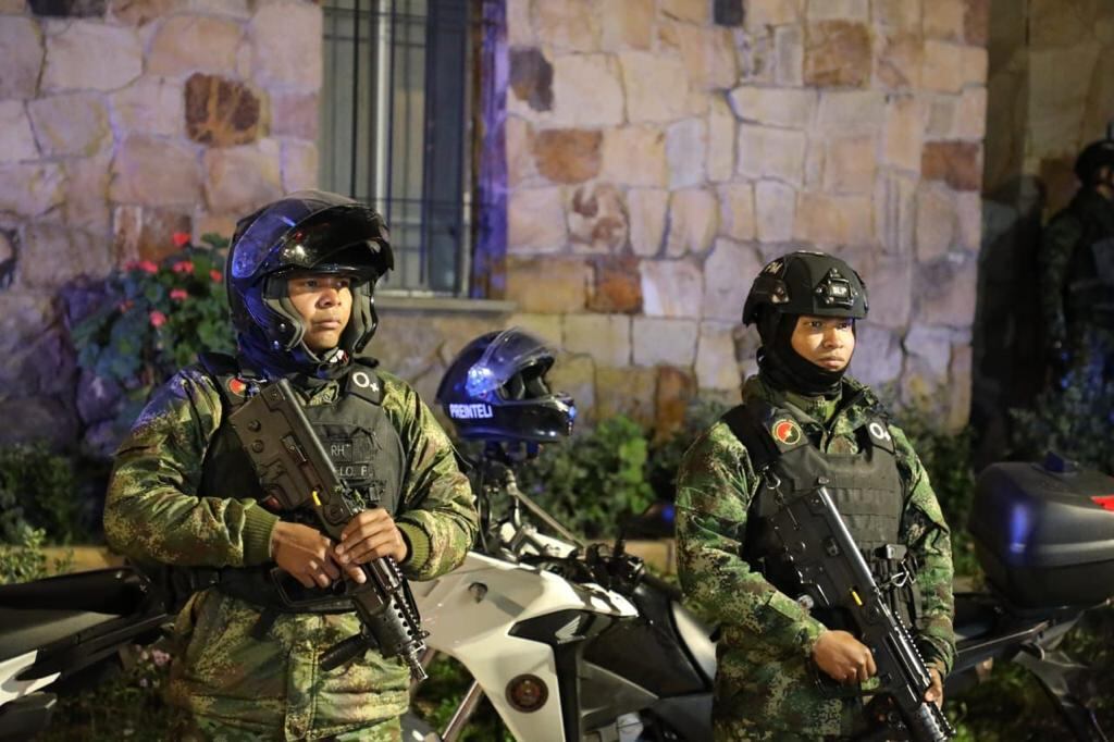 Soldados de la Decima Tercera Brigada realizaron diferentes operativos en Bogotá y Cundinamarca.