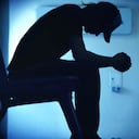 La depresión es una causa importante de discapacidad en el mundo. Unas 800.000 personas se suicidan cada año, la mayoría por trastornos psiquiátricos. El estigma y la discriminación de los enfermos y sus familias hacen que no consulten. Fuente: OMS.