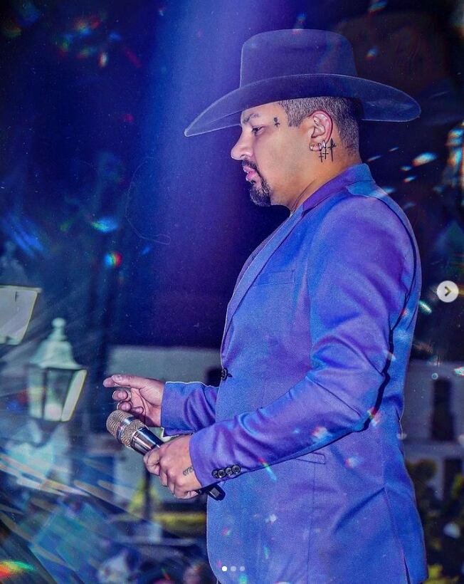 El cantante de música popular Breiner Ganster fue víctima de los ladrones.