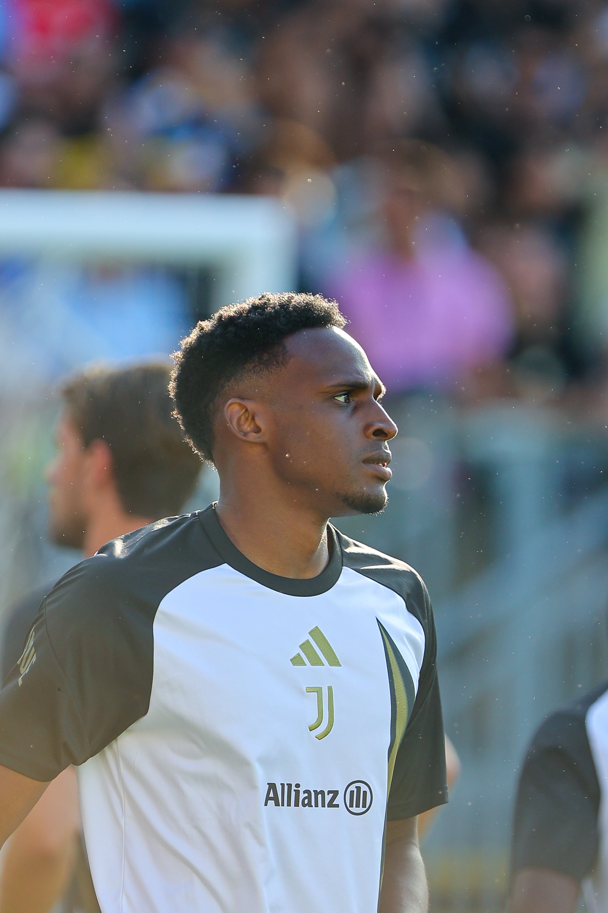 Jhon Lucumí contra el Frosinone